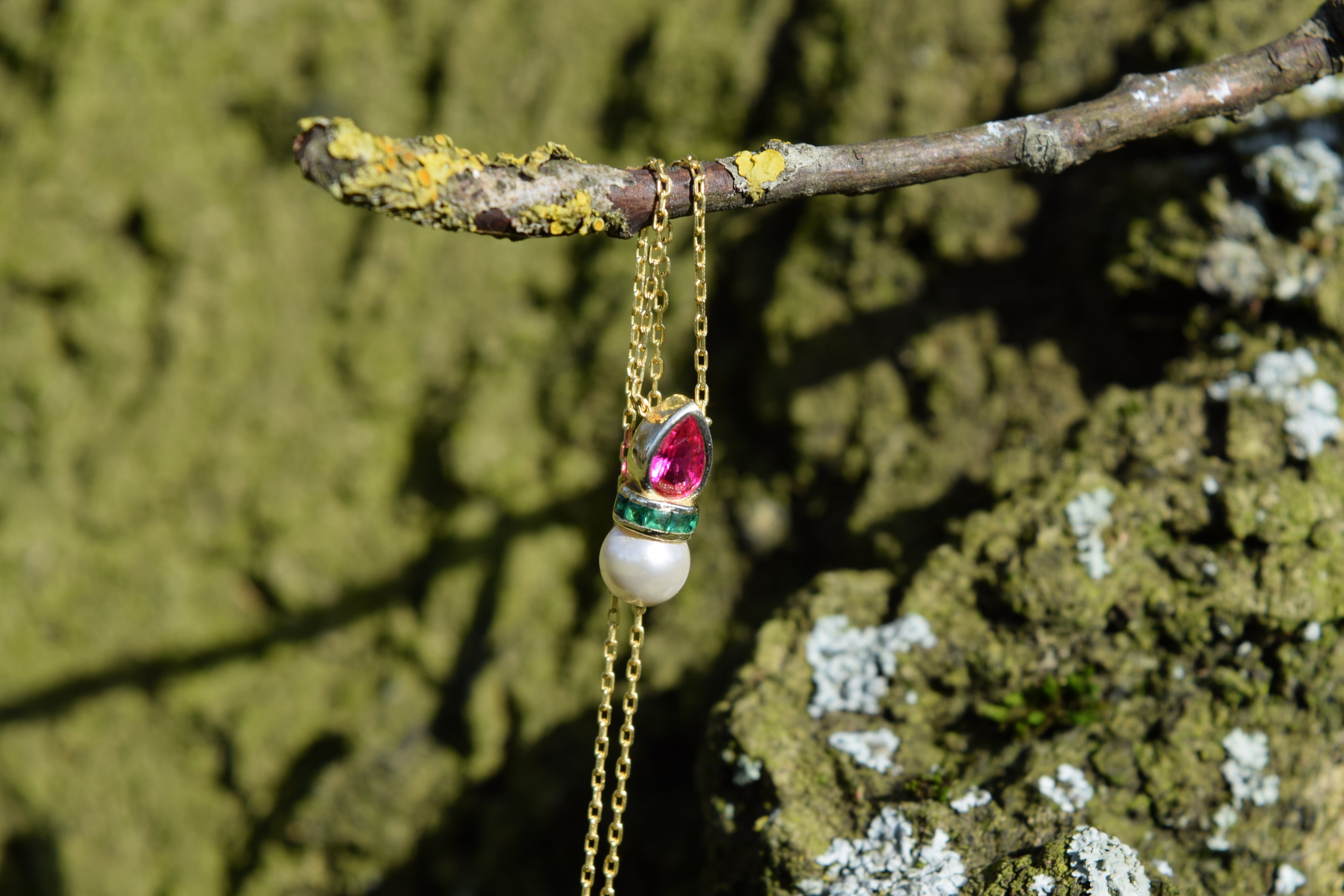 Hera Necklace