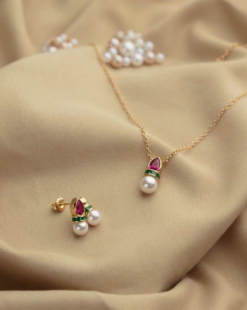 Hera Necklace